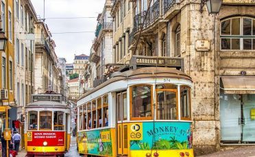 Португалия от А до Я 2026 - полет от Варна - 22.04 и 20.10 - хотели 3*